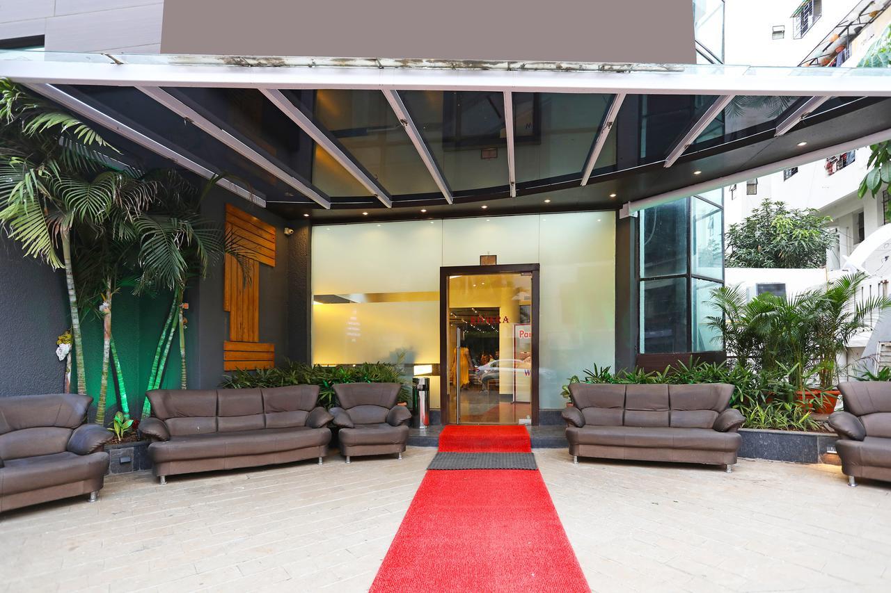 Oyo 10672 Hotel Riviera Nashik Eksteriør billede